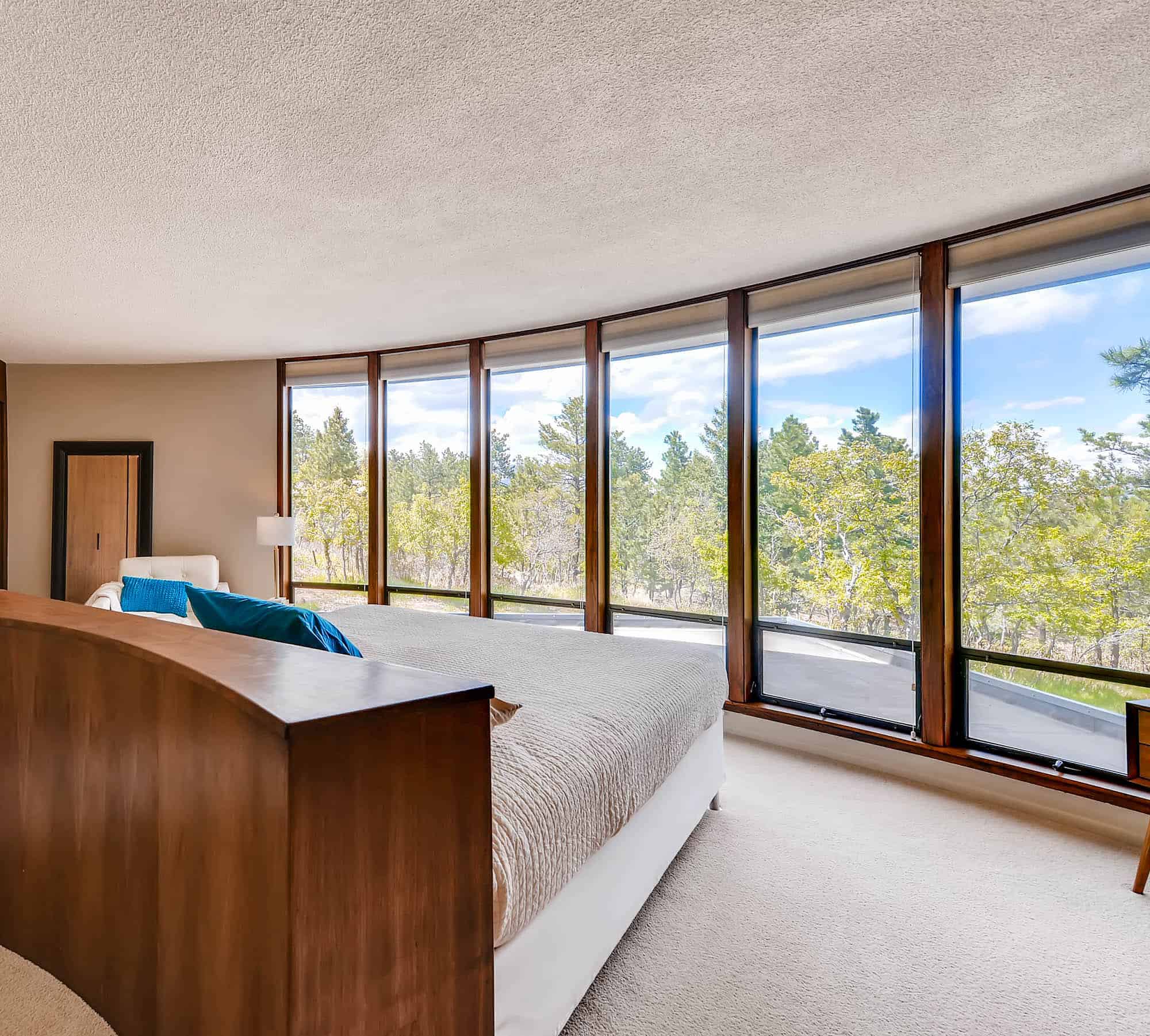 midcentury modern home