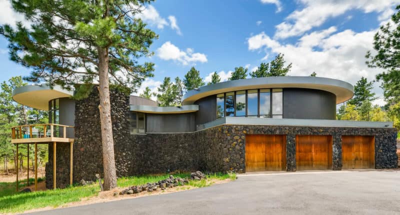 midcentury modern home exterior