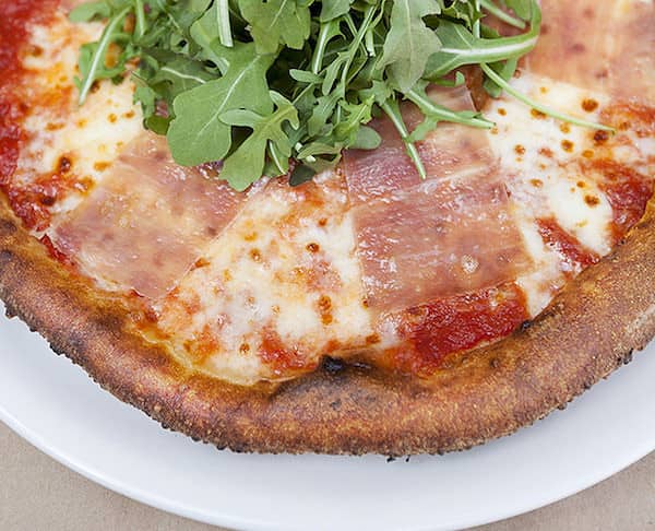 Pizza, Pizzeria Rustica