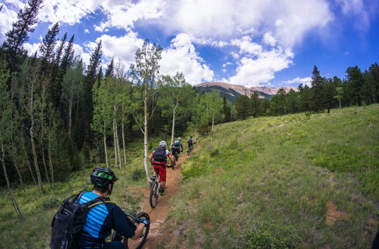 Hiking the Dixon Trail and Lake Moraine trail
