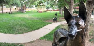 Dizzy the dog statue in Palmer Lake, Colorado