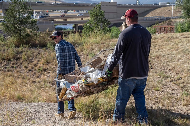 Volunteering at Creek Week