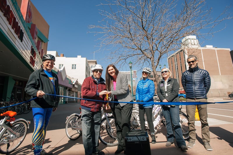Amazon and PikeRide bike sharing in colorado springs ribbon cutting