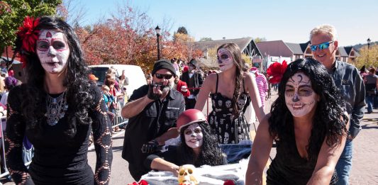 5 Best Things to Do in Colorado Springs This Weekend Team of coffin races at the Emma Crawford Coffin Races, one of the best things to do in Colorado Springs this weekend.