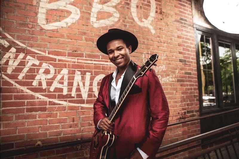 Blues musician King Solomon Hicks