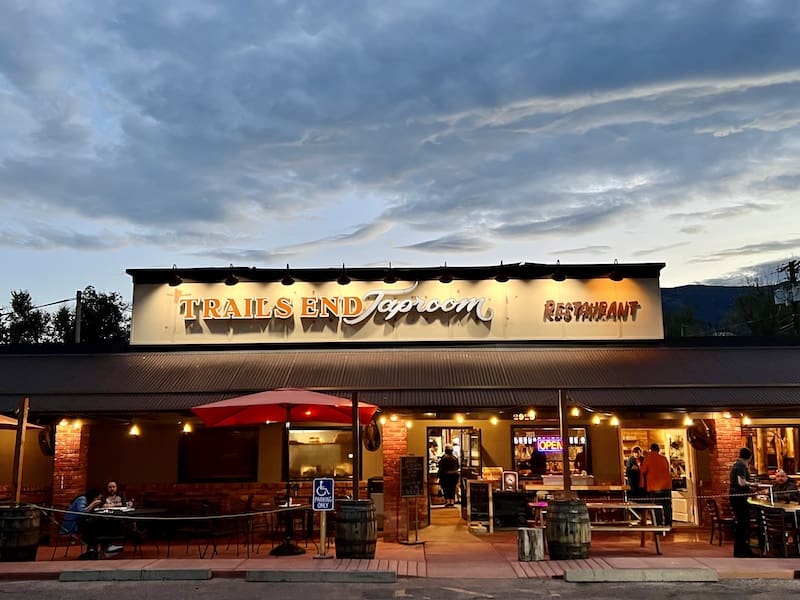 Evening sky above Trails End Taproom in Old Colorado City, Colorado Springs