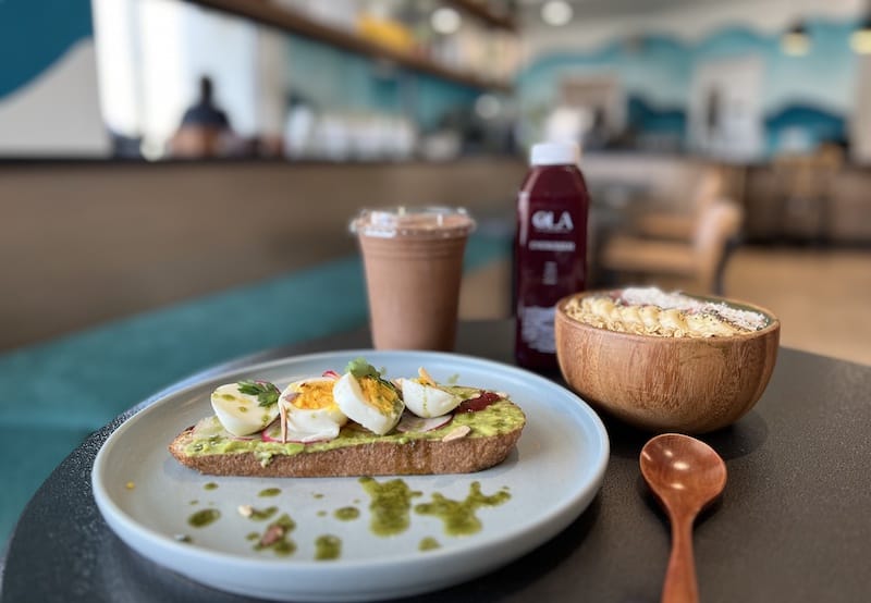 Toast, acas bowl and smoothie at Ola Juice Bar's new restaurant in Colorado Springs