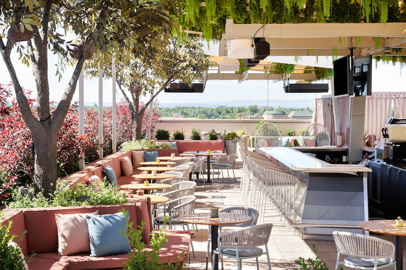 Rare Bird, the rooftop bar at the Halcyon Cherry Creek