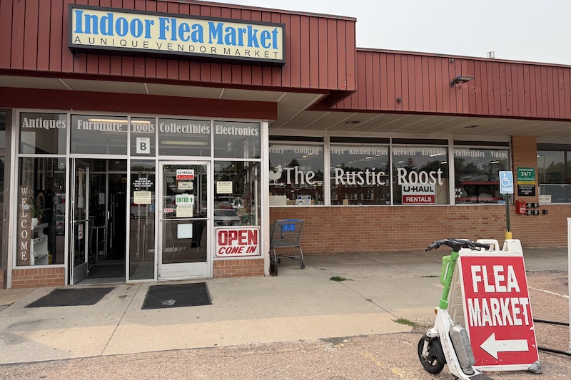 Storefront of The Rustic Roost thrift store in Colorado Springs.