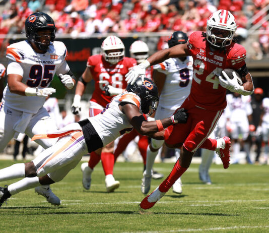 Colorado Springs Is Getting a Pro Football Team UFL Orlando Storm versus DC Defenders. The UFL is bringing pro football to Colorado Springs in 2027.